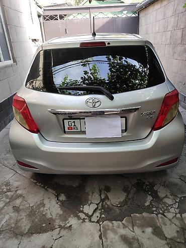 витс ярис: Toyota Yaris: 2012 г., Хэтчбэк — 2