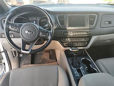 Kia: Kia Carnival: 2019 г., Минивэн — 8