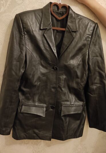 кожаная куртка: Женская куртка M (EU 38), цвет - Черный