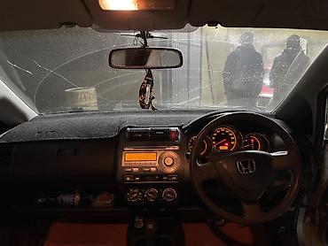 Honda: Honda Fit: 2003 г., 1.3 л, Автомат, Бензин, Хэтчбэк — 6