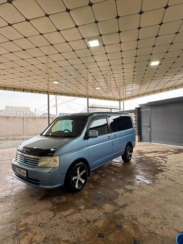 Honda: Honda Stepwgn: 2003 г., 2 л, Минивэн — 7