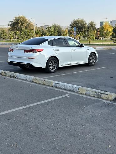 машины до 500 тысяч: Kia K5: 2019 г., 2 л, Автомат, Газ, Хэтчбэк — 5