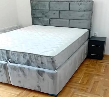 dusek za prenosivi krevetac kupujemprodajem: 💥Francuski lezaj CEZAR💥 🔸️Dimenzija 215x170 🔸️Dimenzija duseka 200x160