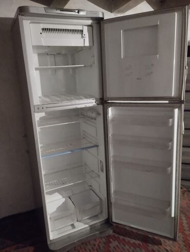 авто магинитафон: Холодильник Indesit, Двухкамерный