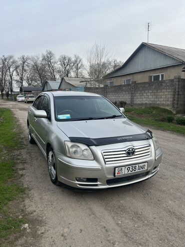 Toyota Avensis: 2004 г., 2 л, Типтроник, Бензин, Седан