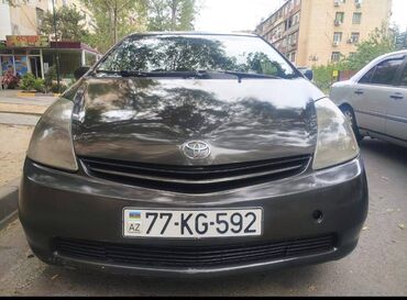 30 kuza prius: Toyota Prius: 1.5 l |