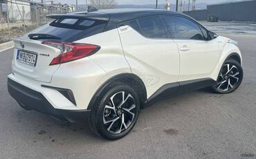 Toyota: Toyota C-HR: 1.8 l. | 2018 έ. SUV/4x4 — 7