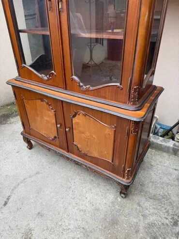 Stilske vitrine: Stilska vitrina - DUBOREZ U odličnom stanju 🪑 Kao na slikama 📸 — 15