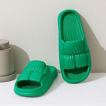 Босоножки, сандалии, шлепанцы: Сланцы — 2