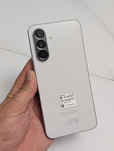 note 2: Samsung Galaxy A56 5G, Б/у, 256 ГБ, цвет - Белый, 2 SIM — 7