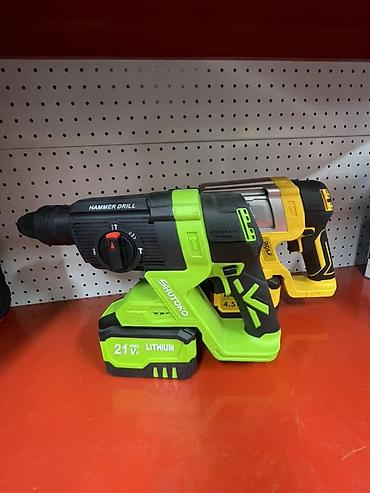 Аккумуляторные перфораторы SDS‑Plus Варианты: - SHUTOKO 21V max