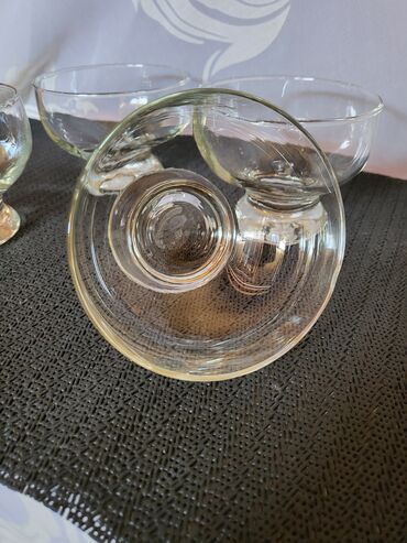 Čaše: Case nove za sladoled iz 2010 god. Case staklene,sve na njima odsjaj — 9