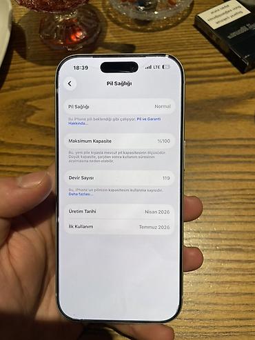 apple ipad pro: IPhone 17 Pro, Gümüşü, Simsiz şarj, Face ID — 7