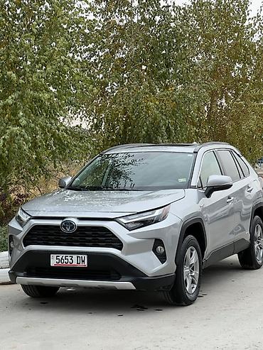 Toyota: Toyota RAV4: 2022 г., 2.5 л, Автомат, Гибрид, Кроссовер — 1