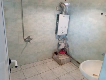 Həyət evləri və villaların satışı: Binəqədi qəs. 3 otaqlı, 95 kv. m, Orta təmir — 22