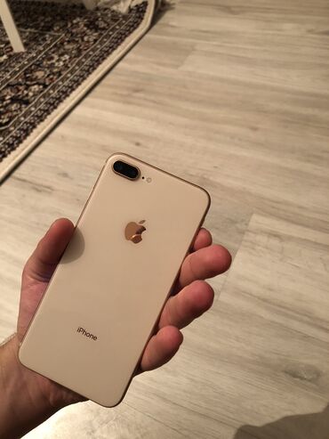 iphone 8 pilus: IPhone 8 Plus, 64 GB, Qızılı, Zəmanət, Barmaq izi, Simsiz şarj