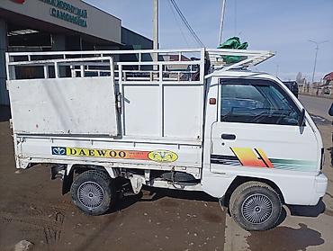 Другие детали салона: Комплект внутренней обшивки и аксессуаров для салона авто — 8