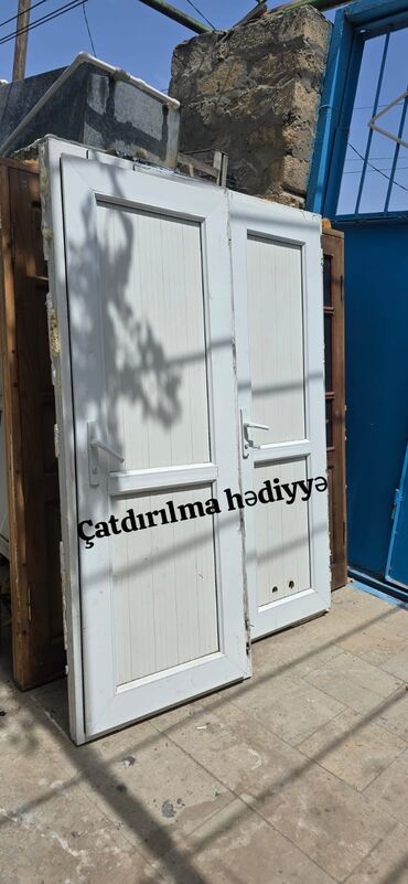 qab alanlar: Plastik qapı 2ədəd biri 55₼ satılır 2*70 2*77 Çatdırılma hədiyyə Razin