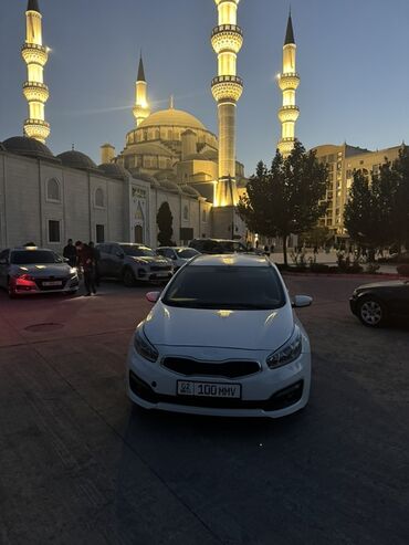 машины на обмен: Kia K3: 2018 г., 1.6 л, Автомат, Бензин, Универсал
