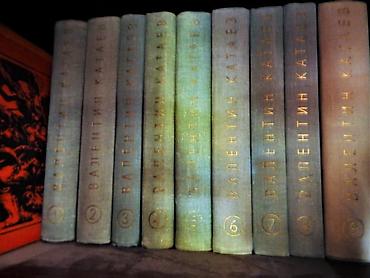 лермонтов: Книги, собрания сочинений Льва Толстого, Тургенева — 3