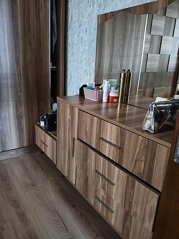 Yataq otağı mebel dəsti Tərkibi: - İkiqat çarpayı – yumşaq başlıqla