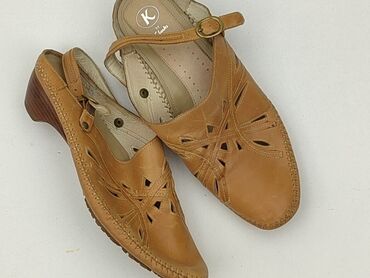 Clarks, Босоніжки жіночі, 38, стан - Дуже гарний