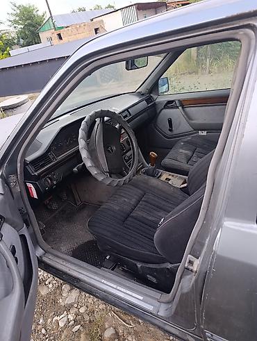ml 163: Mercedes-Benz W124: 2026 г., 3 л, Механика, Бензин, Седан — 4