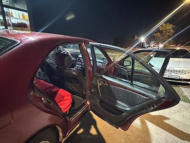 mers 203: Mercedes-Benz E-Class: 1999 г., 2 л, Механика, Газ, Седан — 4