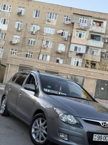 Hyundai: Hyundai i30 CW (universal, boz rəng) - Kuzov: universal (station — 4
