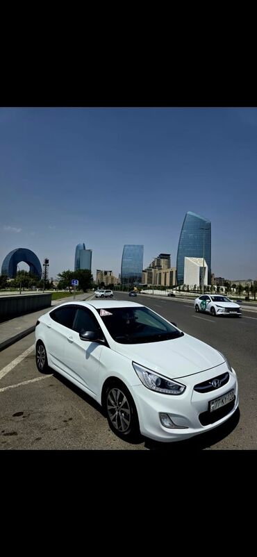фольксваген 1 4: Hyundai Accent: 1.4 l | 2015 il Sedan