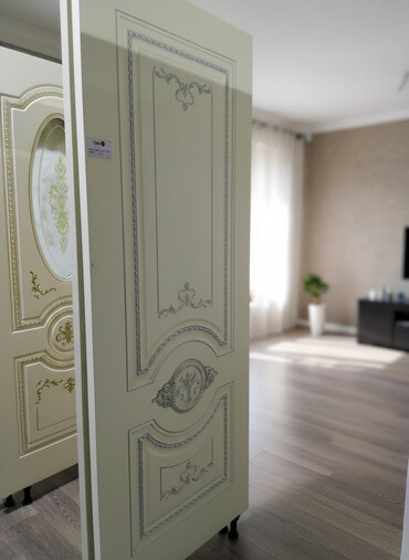 seyif qaplar: Klassik dizaynlı interyer qapıları - Material: MDF/taxta əsaslı