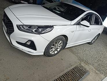 Hyundai Sonata: 2021 г., 2 л, Автомат, Газ, Седан