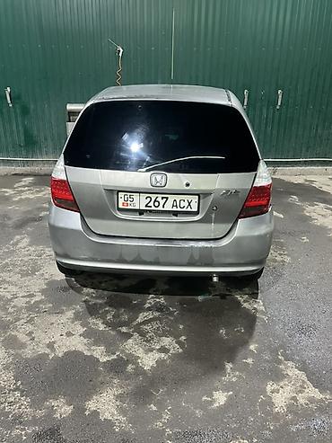 kamri 75: Honda Fit: 2003 г., Автомат, Бензин, Хэтчбэк — 2