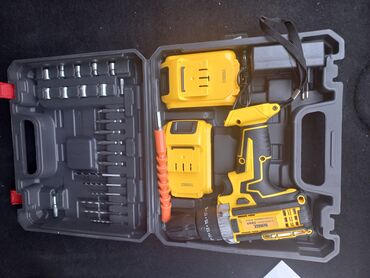настольный набор руководителя: DEWALT шруповер 1300 срочно