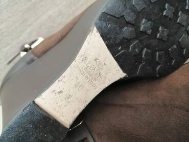 Γυναικεία είδη Υπόδησης: Salvatore Ferragamo πολύ καλή κατάσταση, Μέγεθος 7 B, το μέγεθος — 7