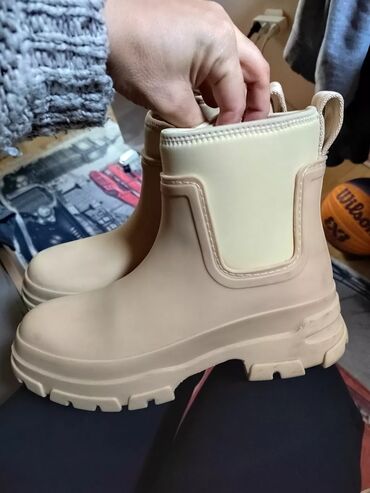 Ostale cipele: AKO SE BAVITE PRODAJOM💵💵💵 POLOVNE GARDEROBE👕👖👔🥾🥿👠👟🎽🥻👢🥼🎒 JAVITE — 12