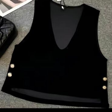 джинсовое платье с пуговицами впереди: Велюровые: 2 кофточки офисного стиля 48 размера в чёрном цвете с