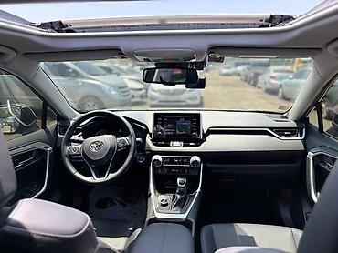 spot: Toyota RAV4: 2021 г., 2.5 л, Гибрид, Кроссовер — 4