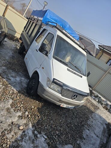 сапоги в хорошем состоянии: Mercedes-Benz Sprinter: 1997 г., 2.9 л, Механика, Дизель, Фургон