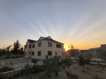 7 ci mikrorayon kirayə evlər: 9 комнат, 700 м², Свежий ремонт