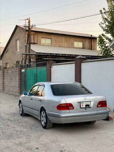 коропка автомат: Mercedes-Benz E 230: 1997 г., 2.3 л, Автомат, Газ, Седан