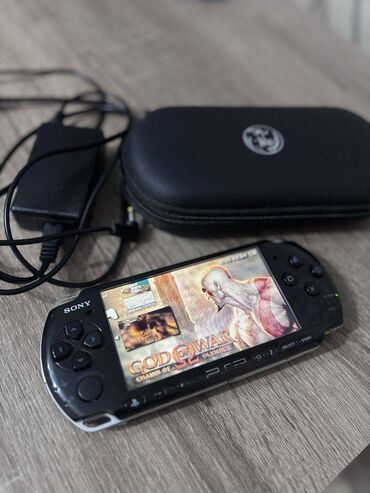 Xbox Series X: Psp 2000 ince model. Ela veziyyetdedir, prosifkalidir. Istediyiniz