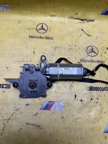 Бамперы: Электрический моторчик Mercedes-Benz Б/у, Оригинал