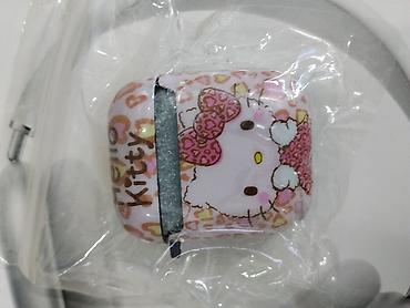 apple studio: Силиконовый чехол для зарядного кейса наушников с принтом Hello Kitty — 2