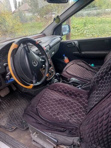 машина бусик: Mercedes-Benz Vito: 2002 г., 1.9 л, Автомат, Бензин, Минивэн