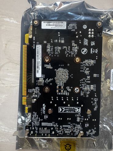 Qida blokları: Videokart Palit GeForce GTX 1650, 4 GB, Yeni
