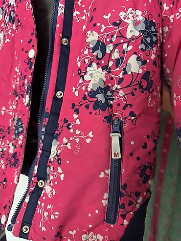 Детские горнолыжные куртки: Детская зимняя куртка Moldos, рост 122 см. Характеристики: - Теплая — 1