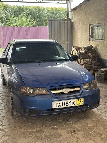 некси машина: Daewoo Nexia: 2010 г., 1.5 л, Механика, Бензин, Седан