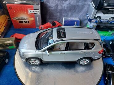 Avtomobil modelləri: 2015 il, 1:18, Dəmir, Ödənişli çatdırılma — 17