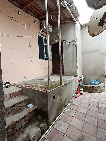 Həyət evləri və villaların satışı: Bir həyətdə iki ayrı ev satılır hər ikisinində kamunal sayğacları — 4